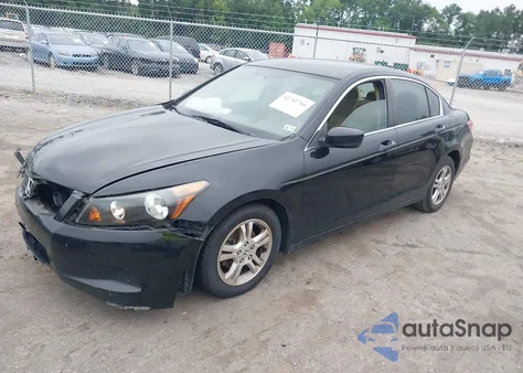 2010 Honda Accord 2.4 Lx z USA, uszkodzony, nr VIN 1HGCP2E30AA154079